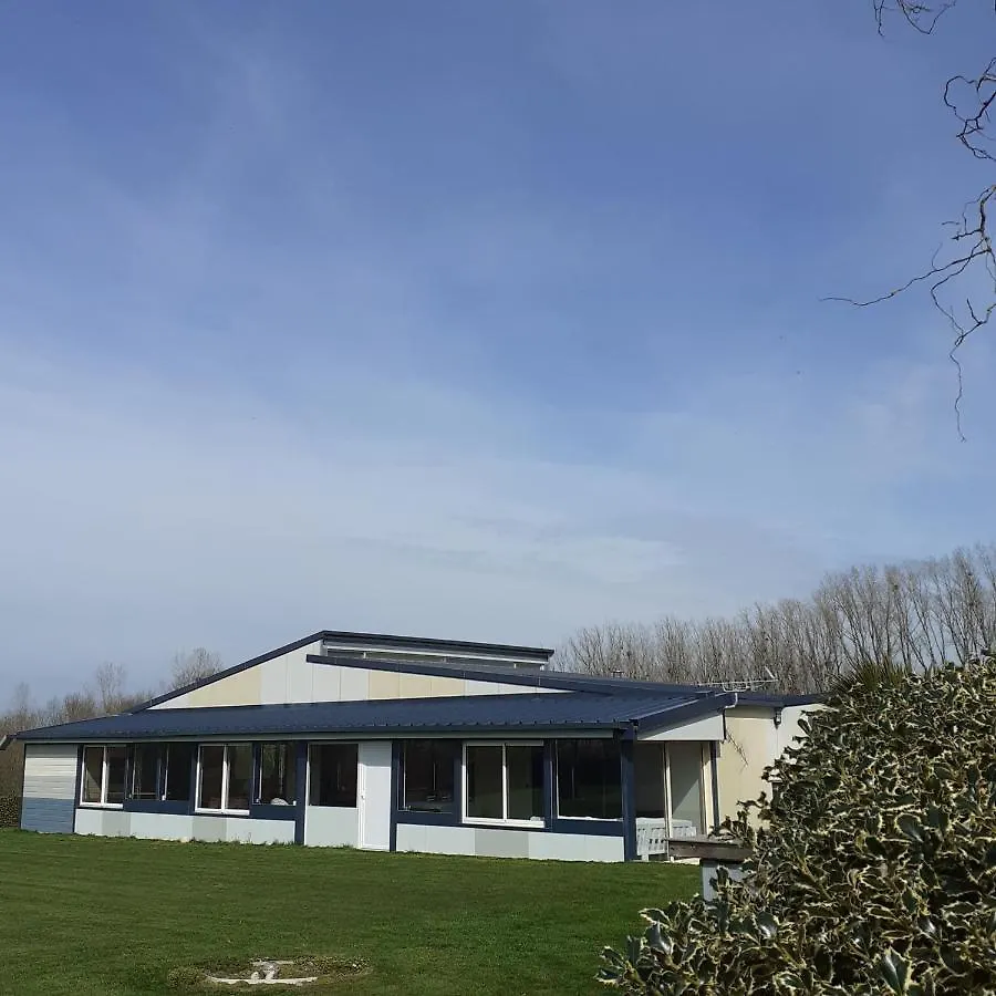 Gite Piscine Campagne Saint-Sauveur-des-Landes 0*,  France